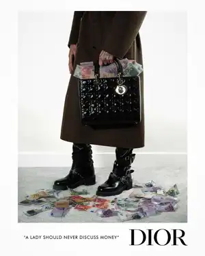 LADY DIOR