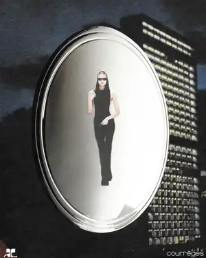 COURRÈGES